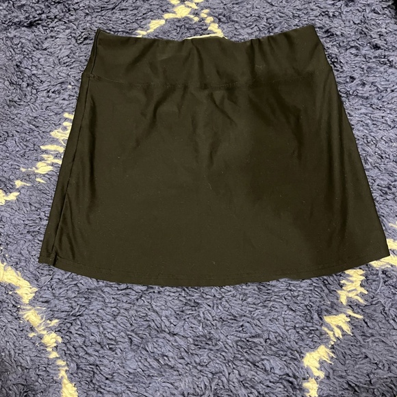 Nike Black Golf Skirt Size 4 - Picture 2 of 2
